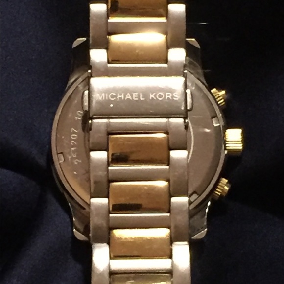 Men’s Michael Kors MK-8283 Watch~ make offer - Picture 3 of 6